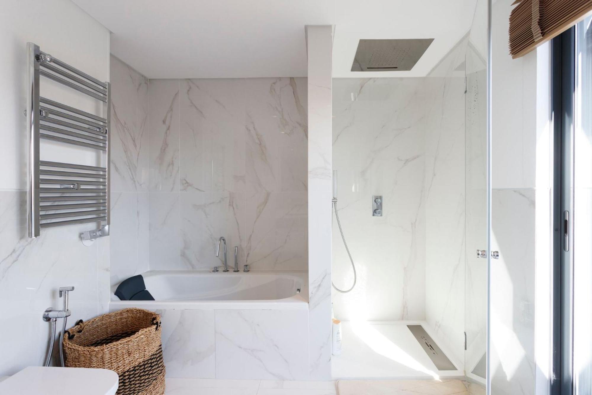 Luxury Suite With Balcony And Shared Accommodation In The Parque Eduardo VII Area Lisbon Bagian luar foto